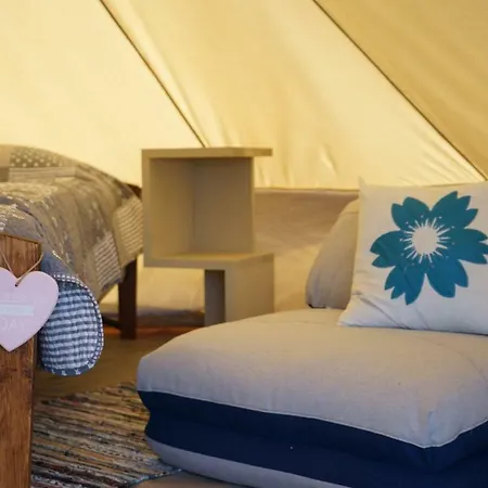 Saare Glamping *